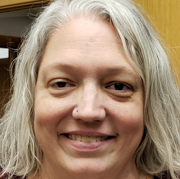 Meet your Posher, Stacy - Picture 1 of 1